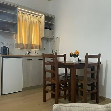 Milos Апартаменты