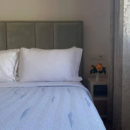 Milos Apartment Himare