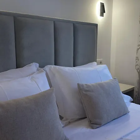 Milos Апартаменты Химара